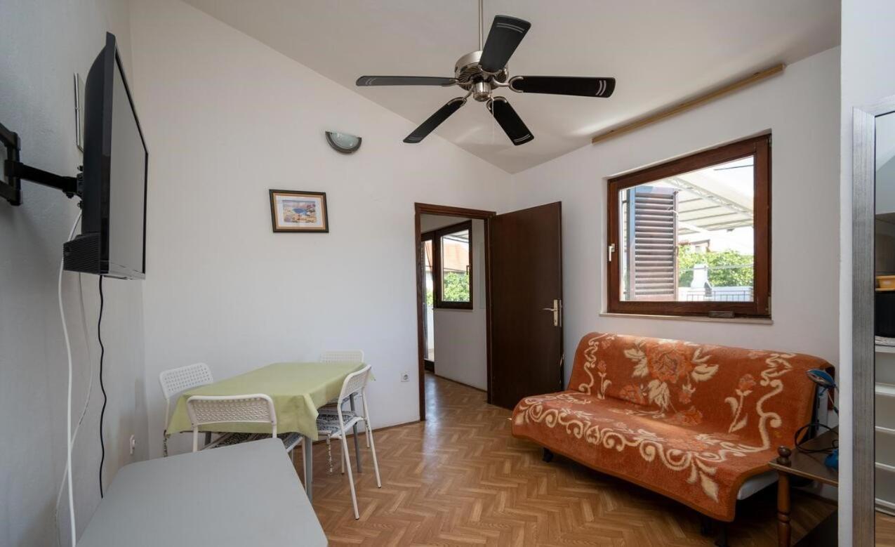 Apartmani Nik Bibinje Ngoại thất bức ảnh